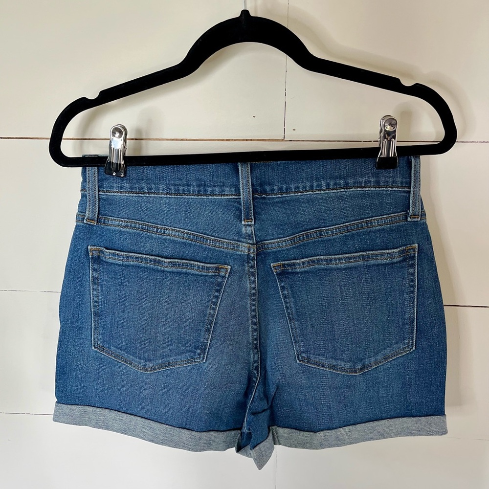 J. Crew High Rise Rolled Cuff Denim Shorts‎ Size 28 NWT Medium Wash Jean Shorts - Picture 4 of 8